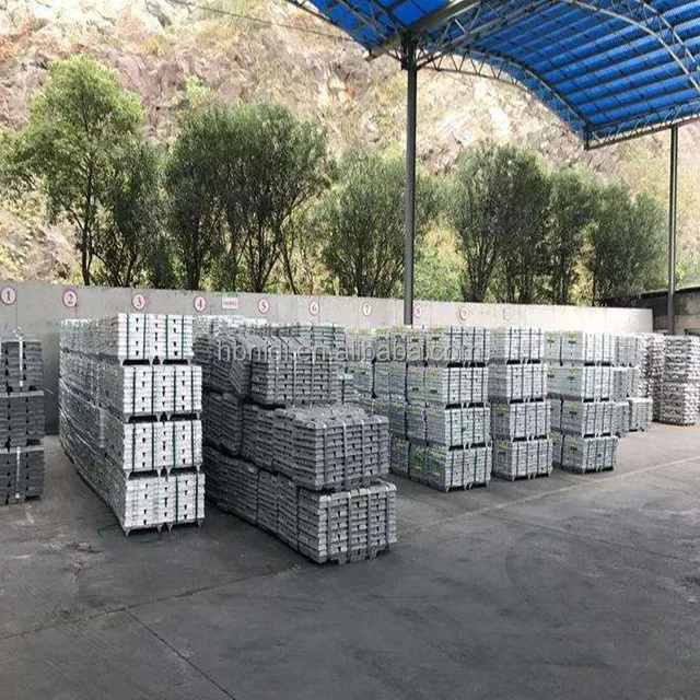 The factory sells popular zinc alloy ingots