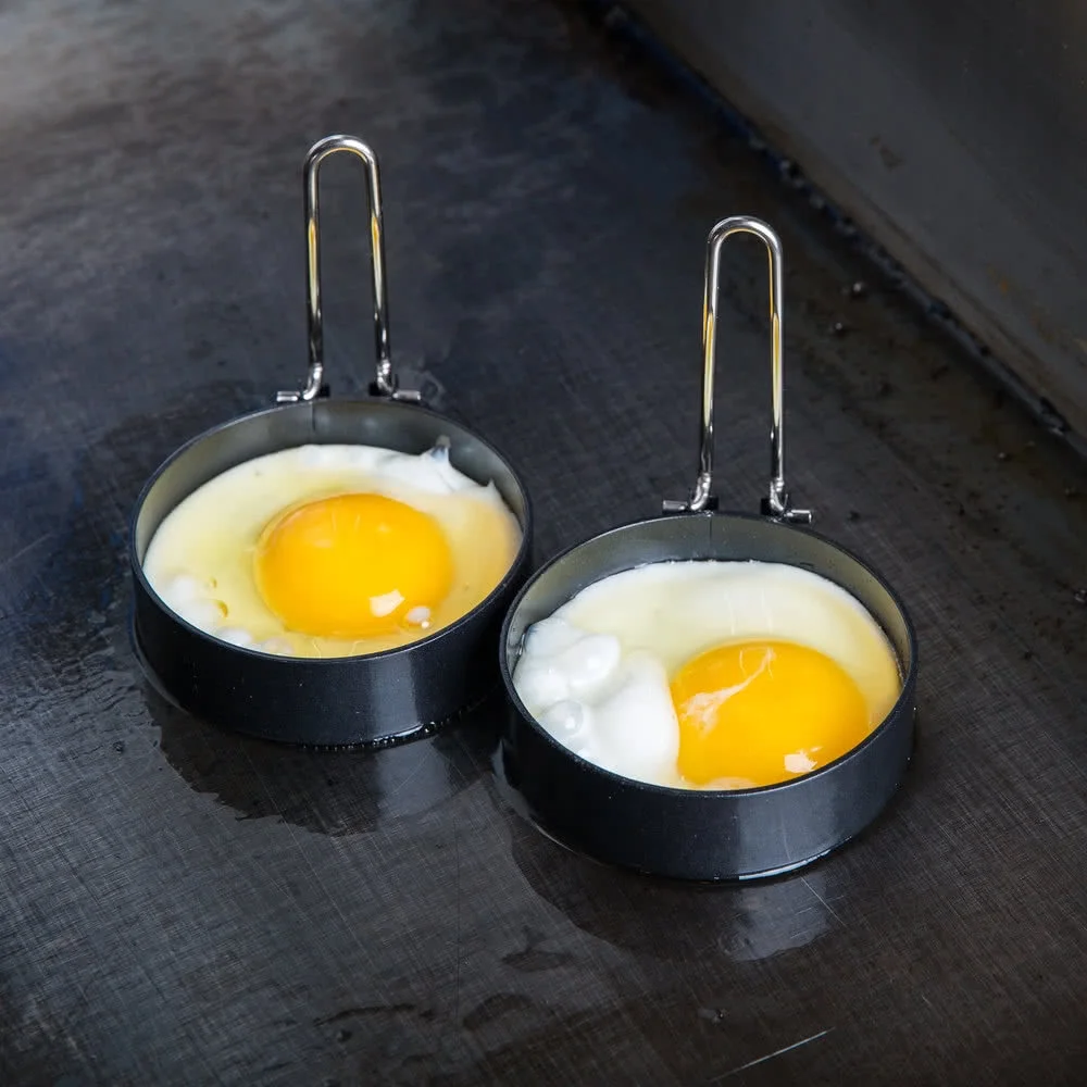 Hot Selling Iron Metal Fried Egg tools Egg Ring with Wire Handle non-stick coating