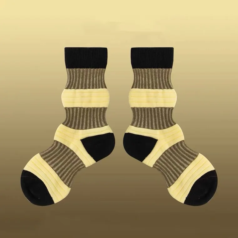2022 high quality Custom striped lantern socks factory customize crew calcetines custom socks Pleated jacquard contrast socks