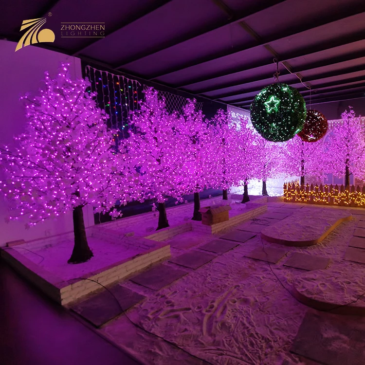 Competitive Price Waterproof IP44 Outdoor New Year Decoration Street Commercial LED Tree Light