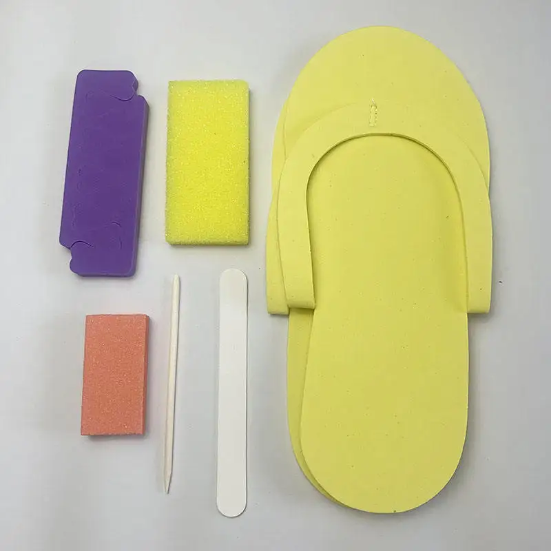 Factory Custom OEM Disposable Pedicure Kit 5 in 1 Pedicure Kit Foot SPA 4 in 1 Pedicure Set Foot File Set for Nail Salon