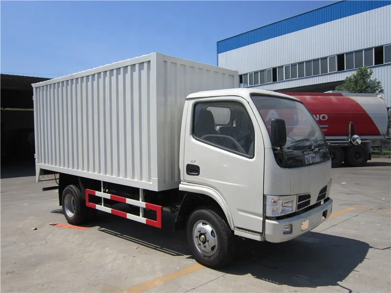 4 meters box van cargo trucks with tail lift