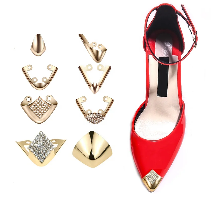 High Heel Protectors Iron High Heel Tip Cover for Womens Girls Shoes (Gold, Silver, Black) HA01503