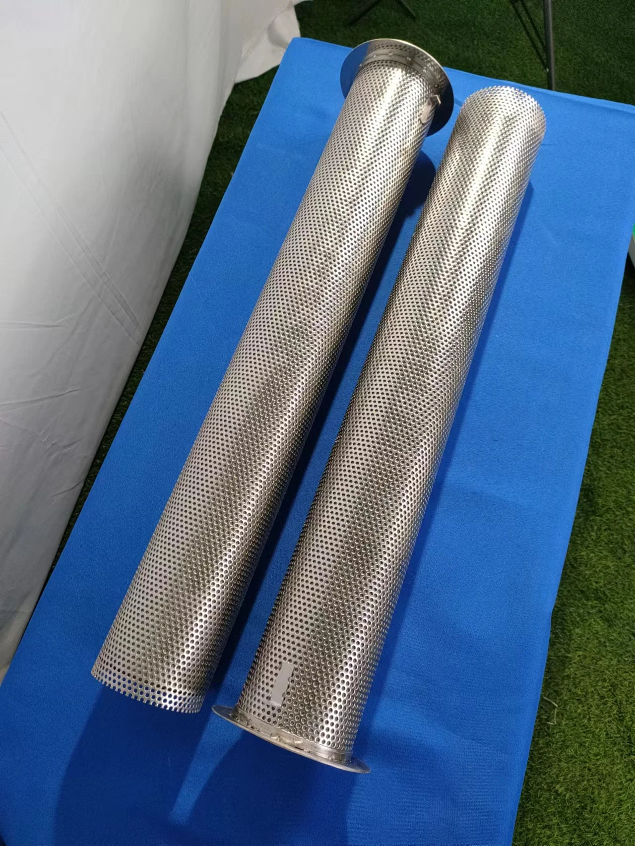 Ultra fine customization stainless steel round hole metal perforated tube filter manufacturer