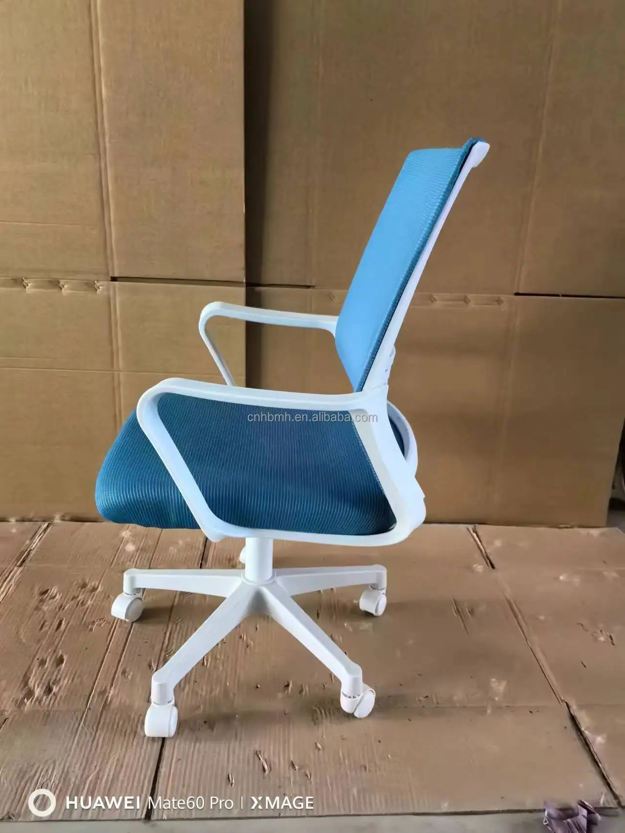 Wholesale Free Sample Luxury Work Modern Mesh Ergonomic Computer Chairs For Office
