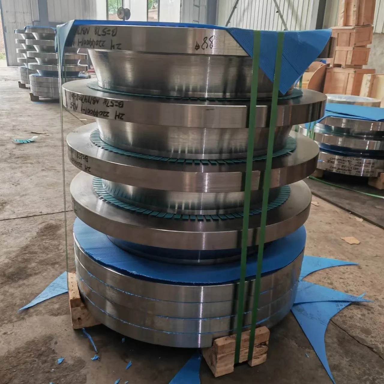 Кованые детали машины высокой твердости услуги ковки