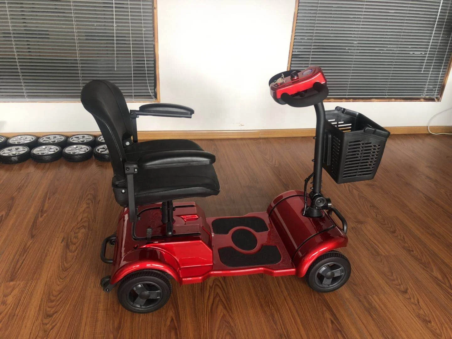 cheaper seedream mini electric mobility scooter with four wheels