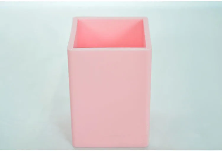 Custom Durable Simple design Square cup shape colorful silicone pen holder Container for Office School