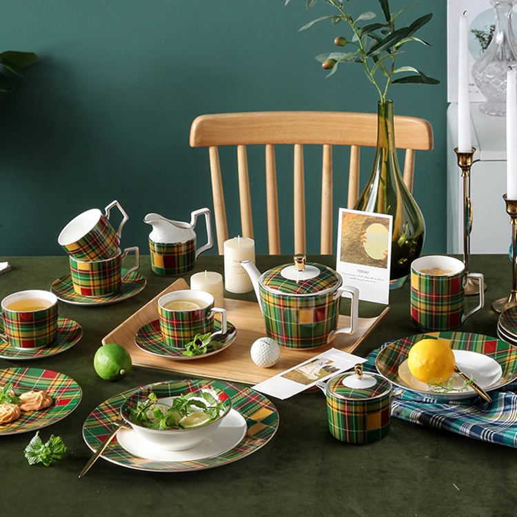 New design green plaid porcelain coffee cup set christmas arabic ceramic tea set for afternoon tea time