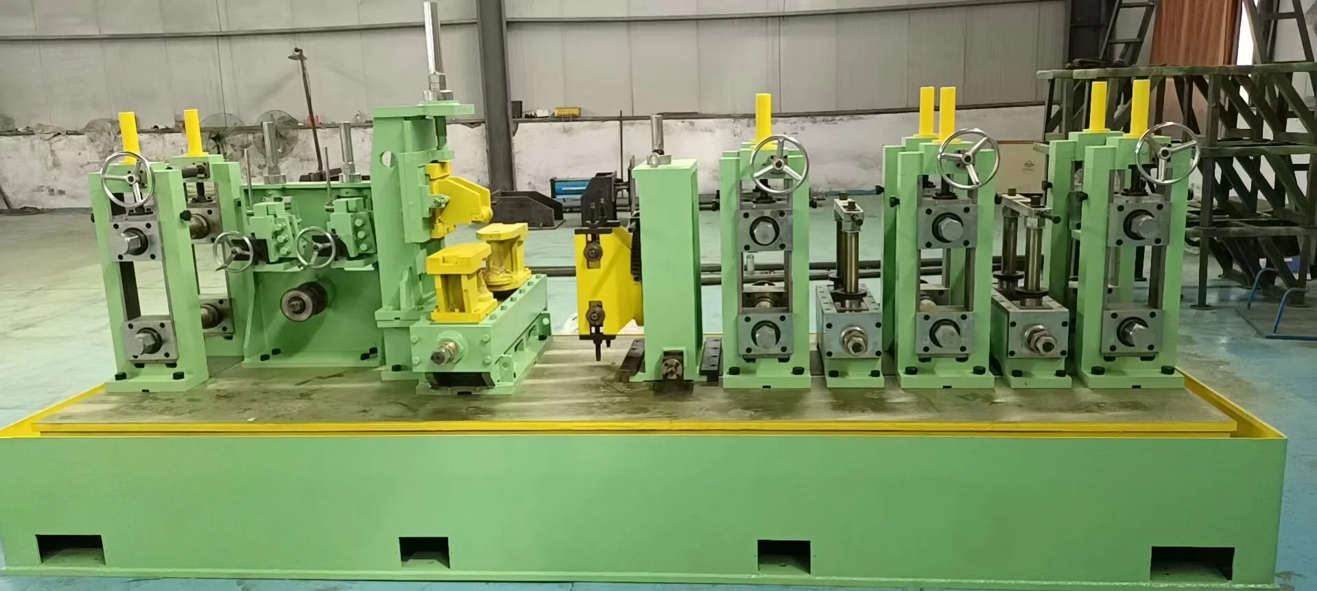 Pipe making machinery for Oil & Natural gas pipe with cold saw