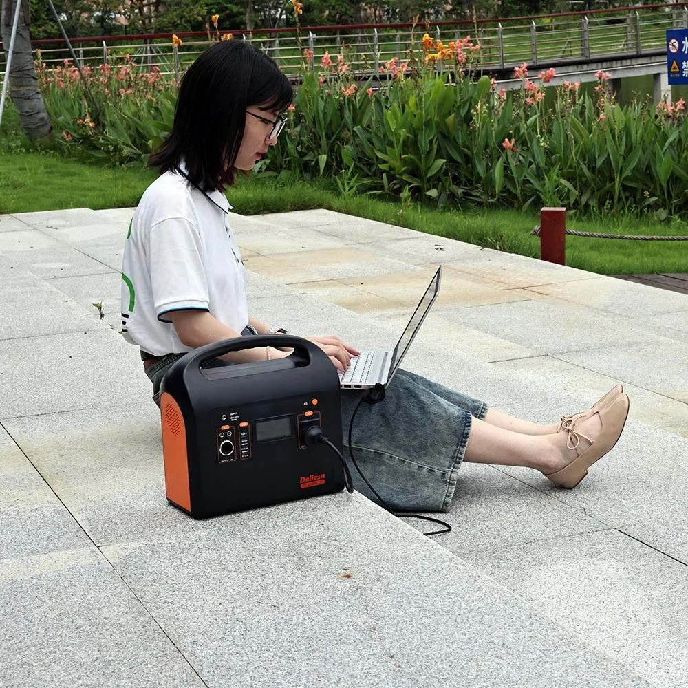 110V 500W/1000W 72AH Wholesale Rechargeable Digital USB With Solar Panel Top Portable Power Station