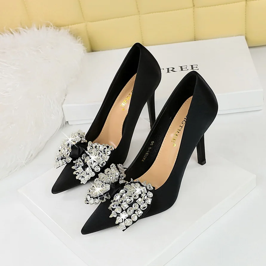European American Fashion Banquet High Heels Stiletto Shallow Pointy Rhinestone Bowknot Single Shoes for Women