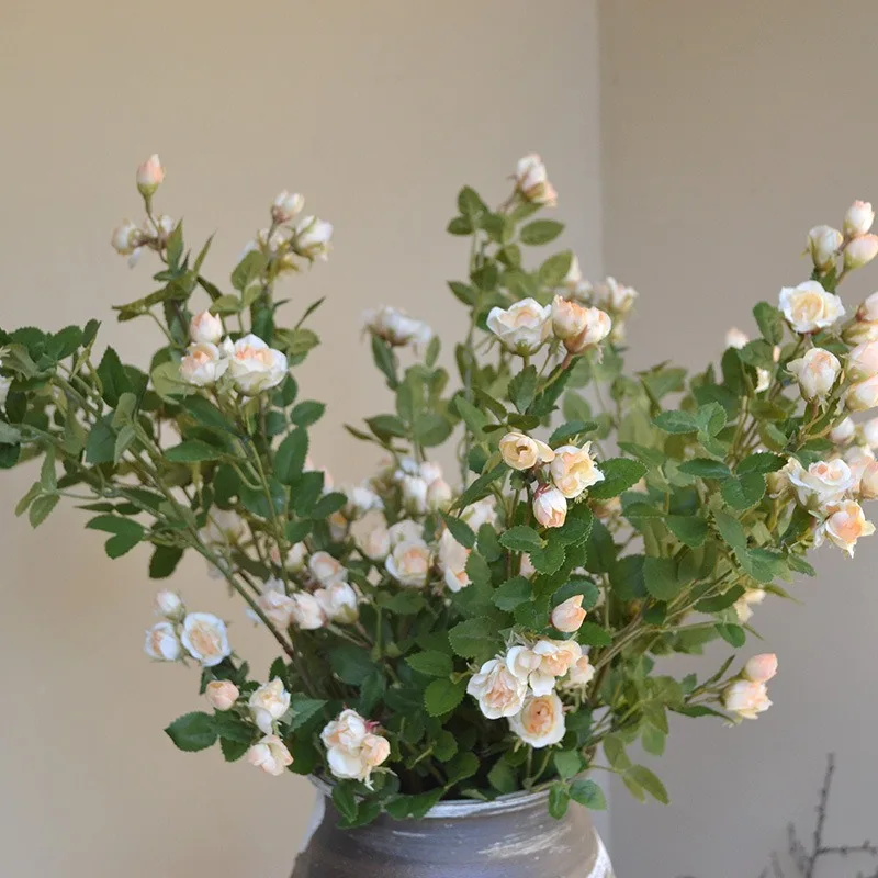 Wholesale High Quality Little Rose Silk Cloth Artificial Flowers Velvet Rose for Christmas Decorations