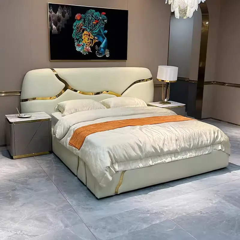 Luxury Italian Style Modern Double Bed Beige Leather Metal Crackle Design Headboard Queen King Size Gold Bedroom Furniture Set