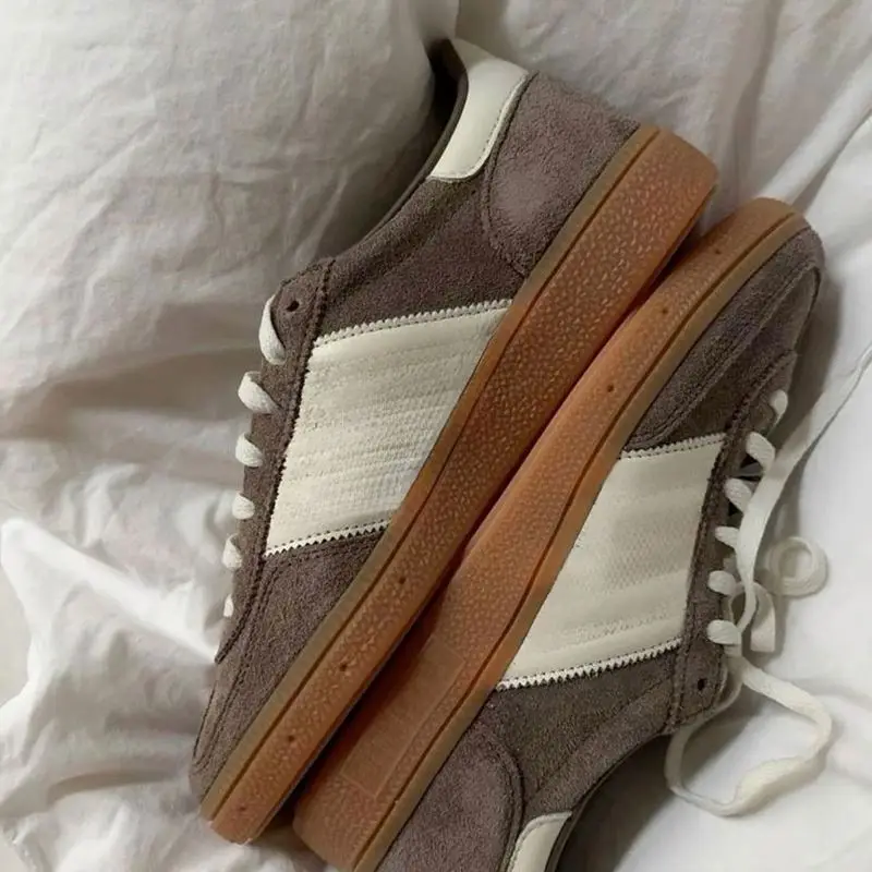 2025 New Color Designer Casual samba shoes Women Leopard Sier Sporty Rich  Nylon Low Mens Outdoor Sports Sneakers