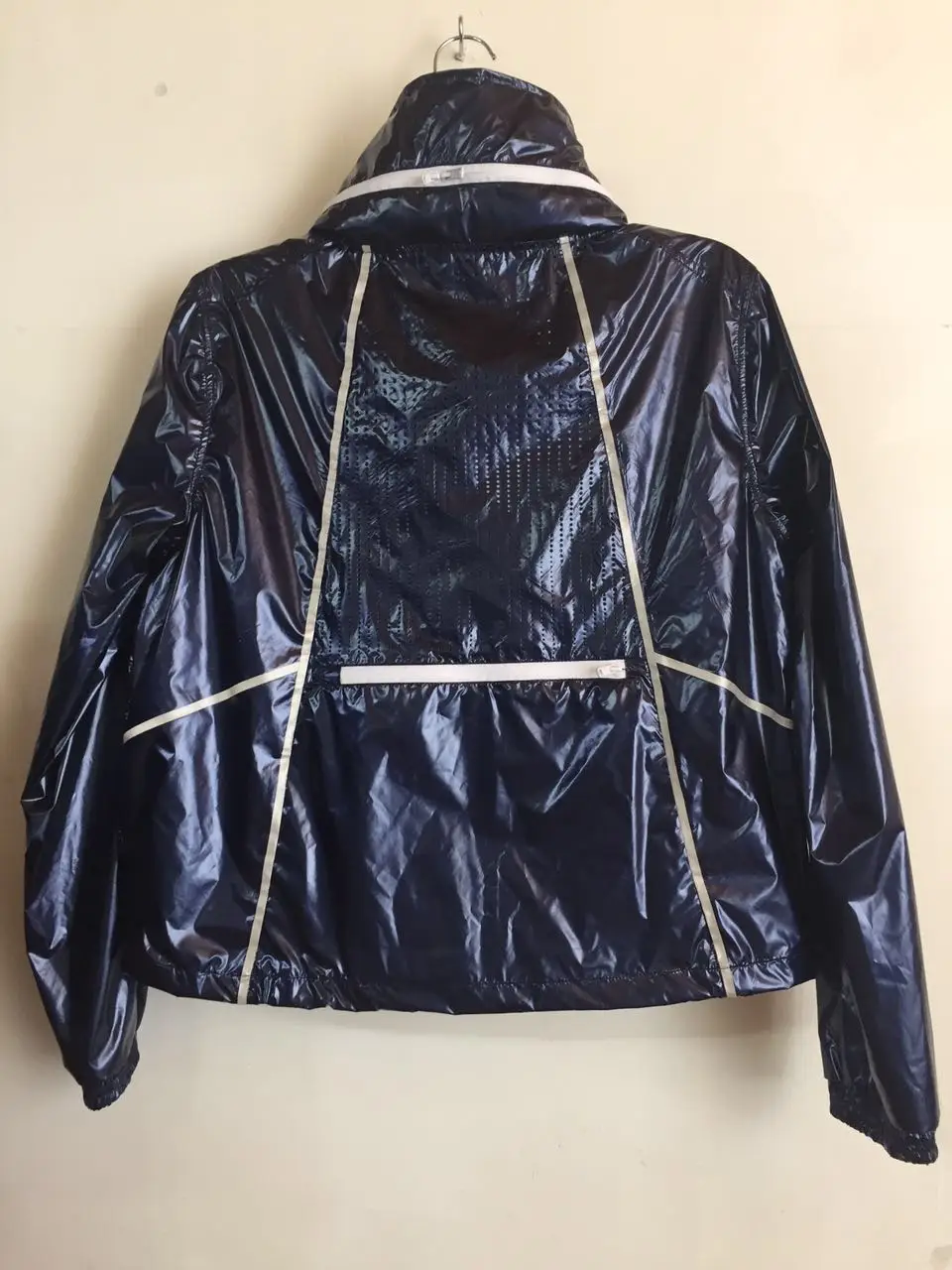 
100% poly pearly lustre water proof jacket laser cut laser boring hole quilted jacket reflective tape contrast quilted jacket 