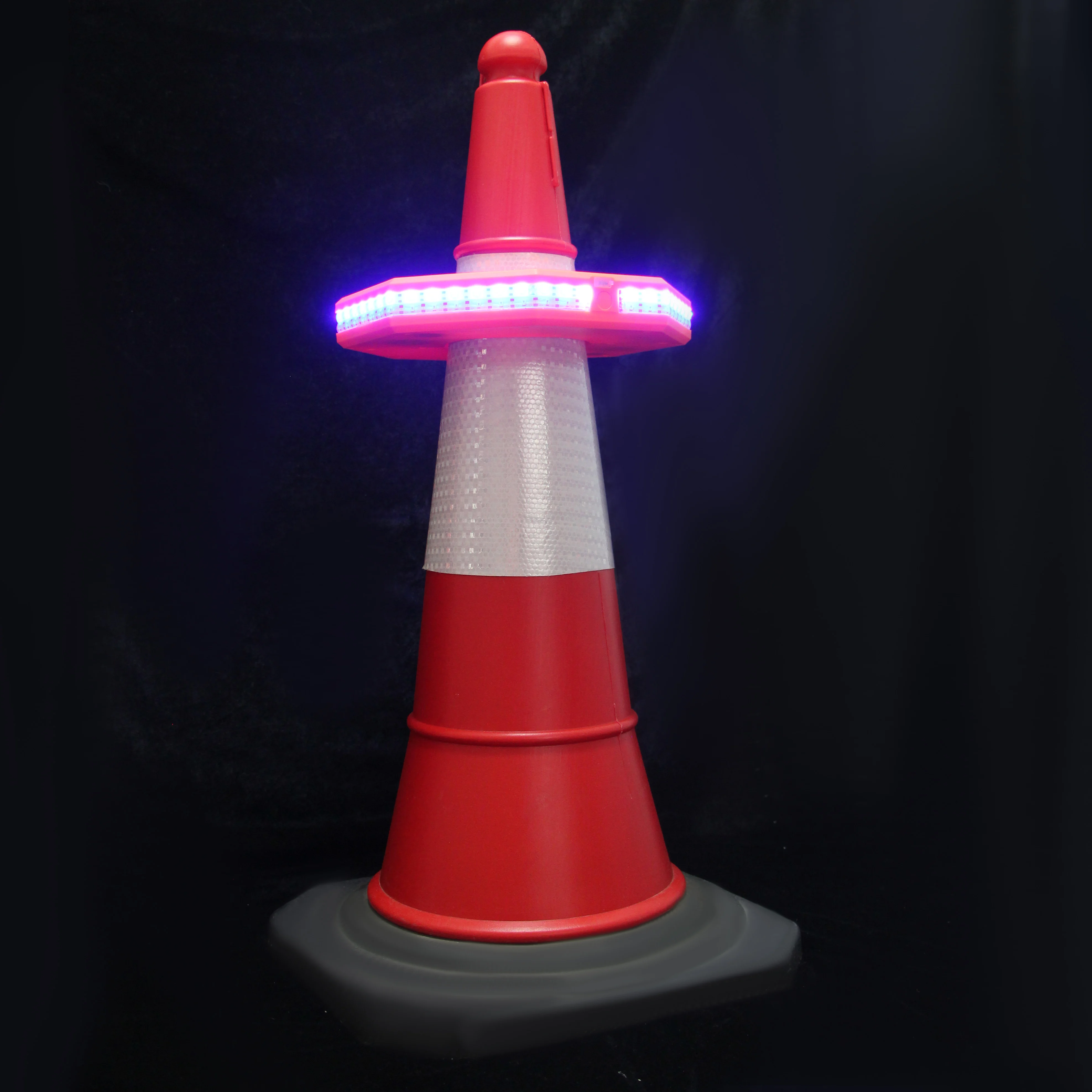 Конусы безопасности дорожного движения