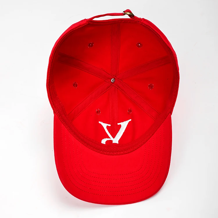 Красный цвет белый 3D Вышивка Логотип папа Кепка новый продукт Gorras большой бренд неструктурированная шляпа с металлической регулируемой застежкой