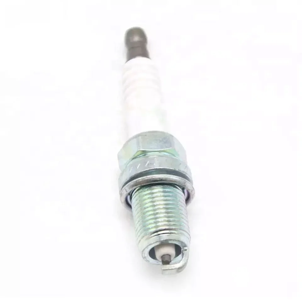 96130723 F7DER High Quality spark plug For Daewoo Dodge Hyundai Mazda SUZUKI OE 96130723