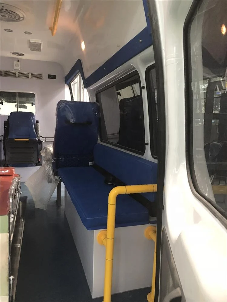 Top Level ambulance for sale 4x4 Mini Germany Rescue Vehicle Ambulance