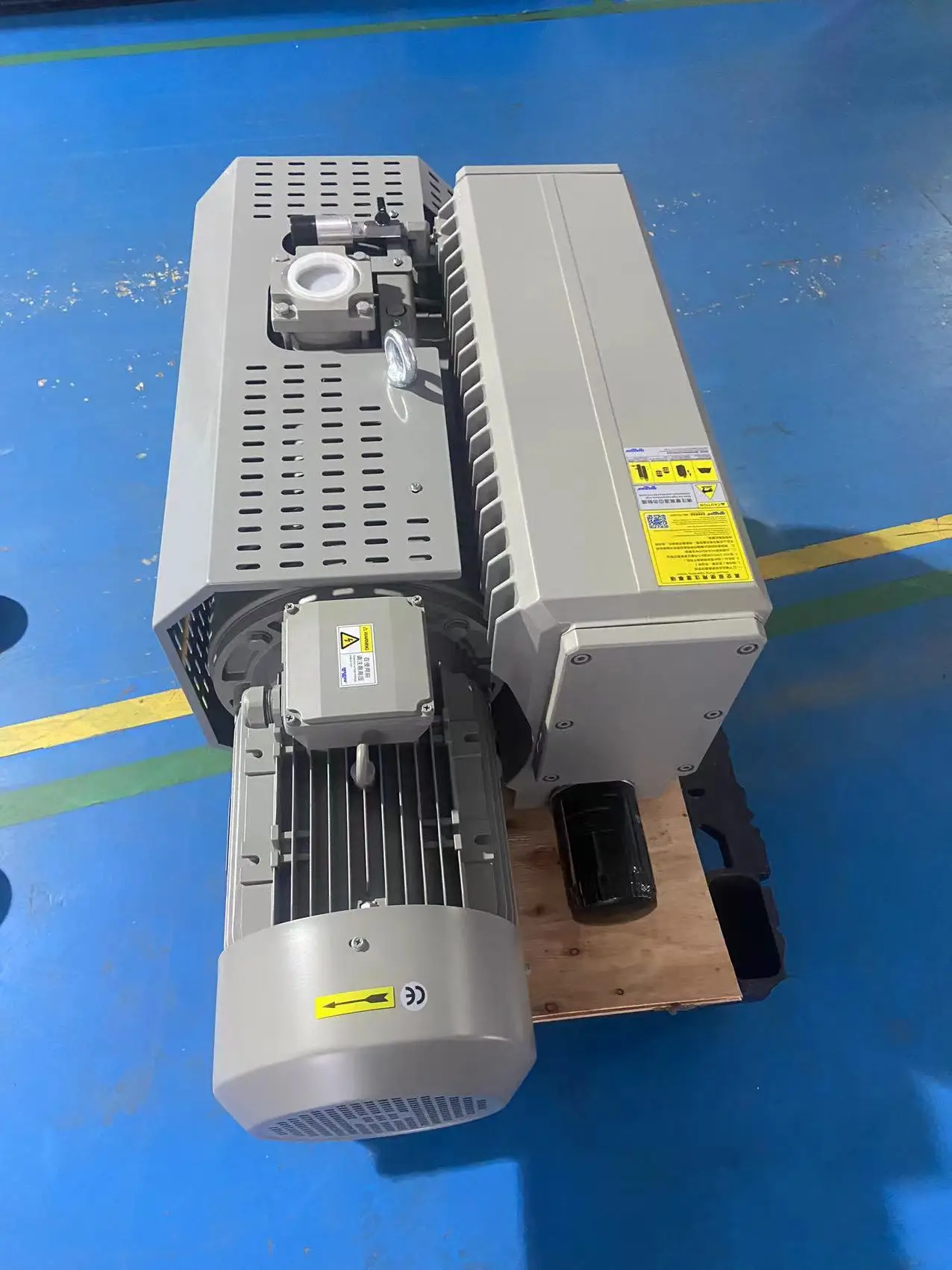 4kw Oil lubricated Rotary Vane Vacuum pump for medical vacuum system