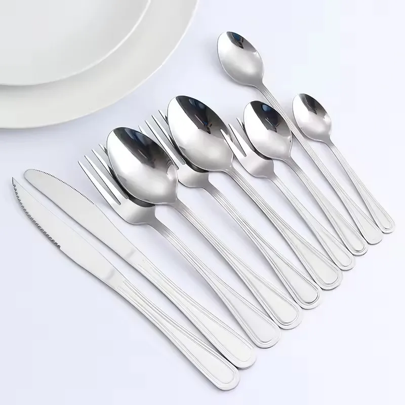 Wholesale Customized logo 5Pcs Hotel Kitchen Silverware Knife Fork Spoon Set High Quality Stainless Steel Cutlery Set
