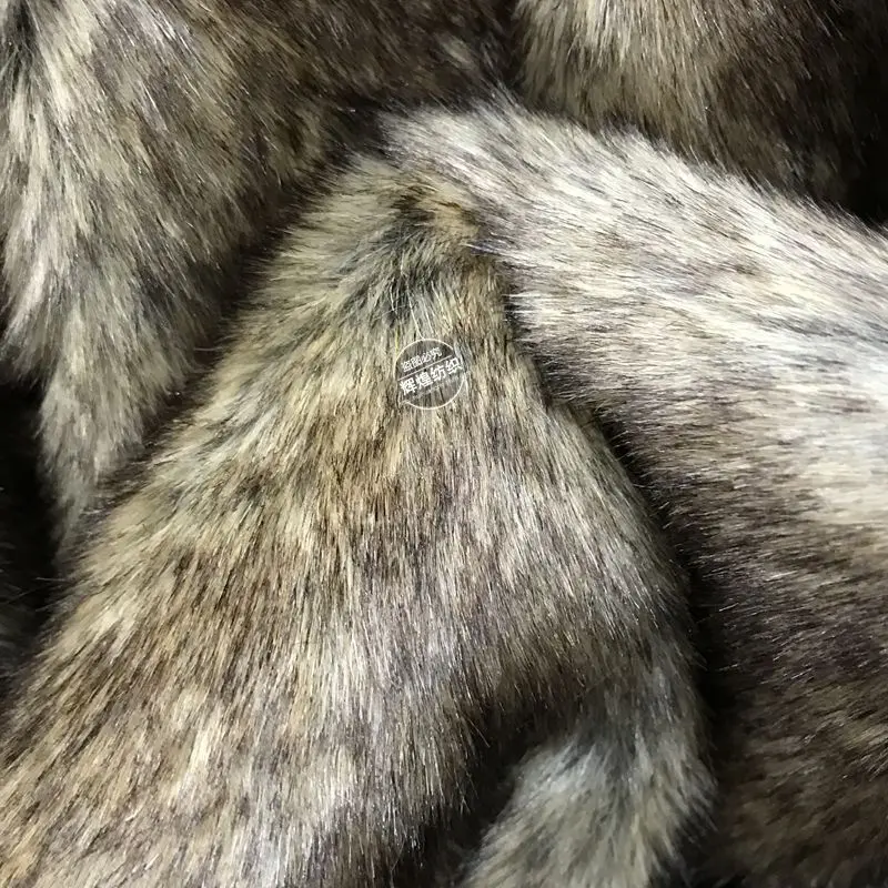 Custom Acrylic Tip Dyed Long Pile Thick Plush Faux Fur Fabric for Garment
