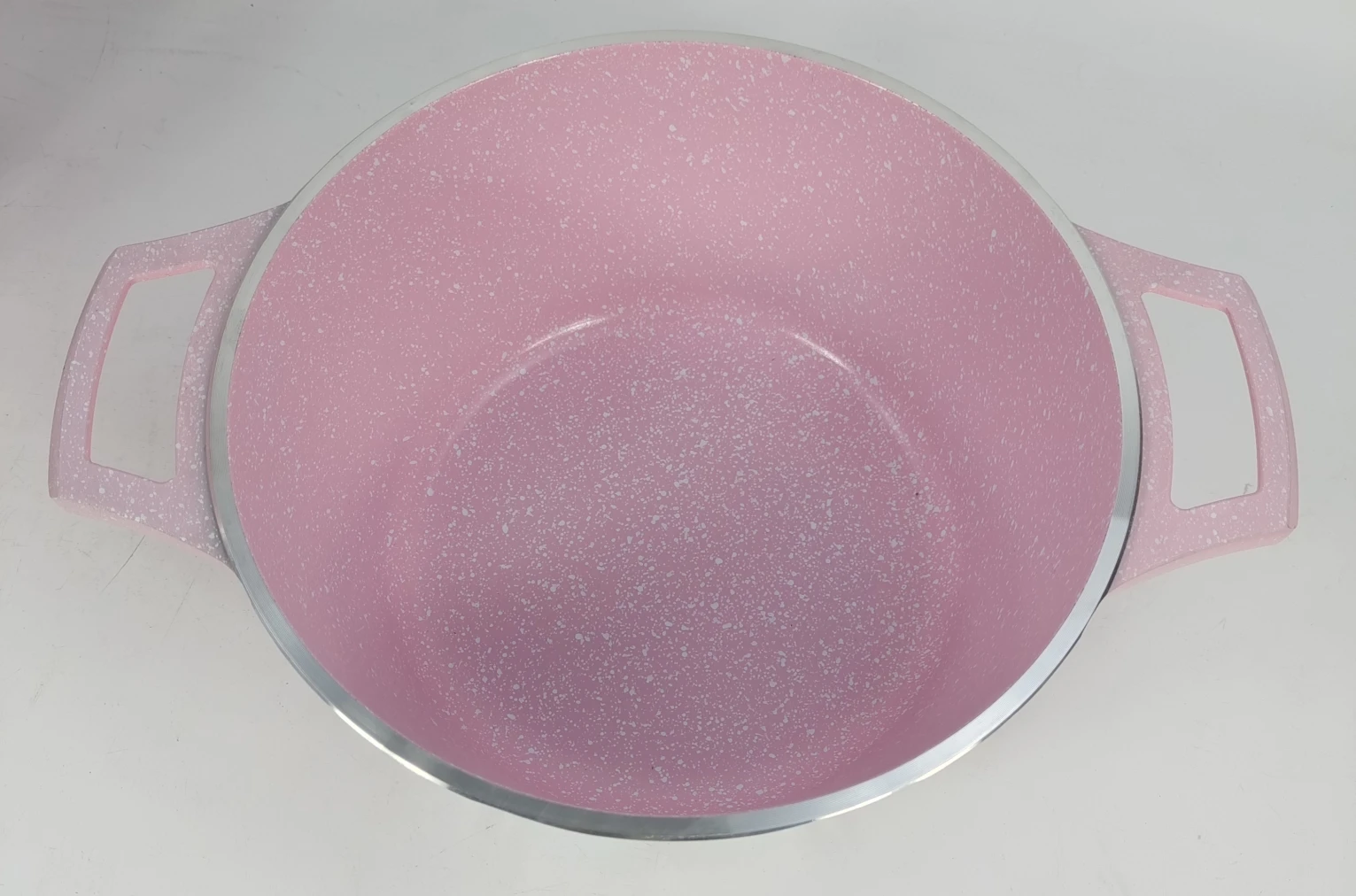 smile style Die cast aluminum Nonstick cookware sets Jogo de panelas Cooking soup pots and pans marmites casserole kitchenware