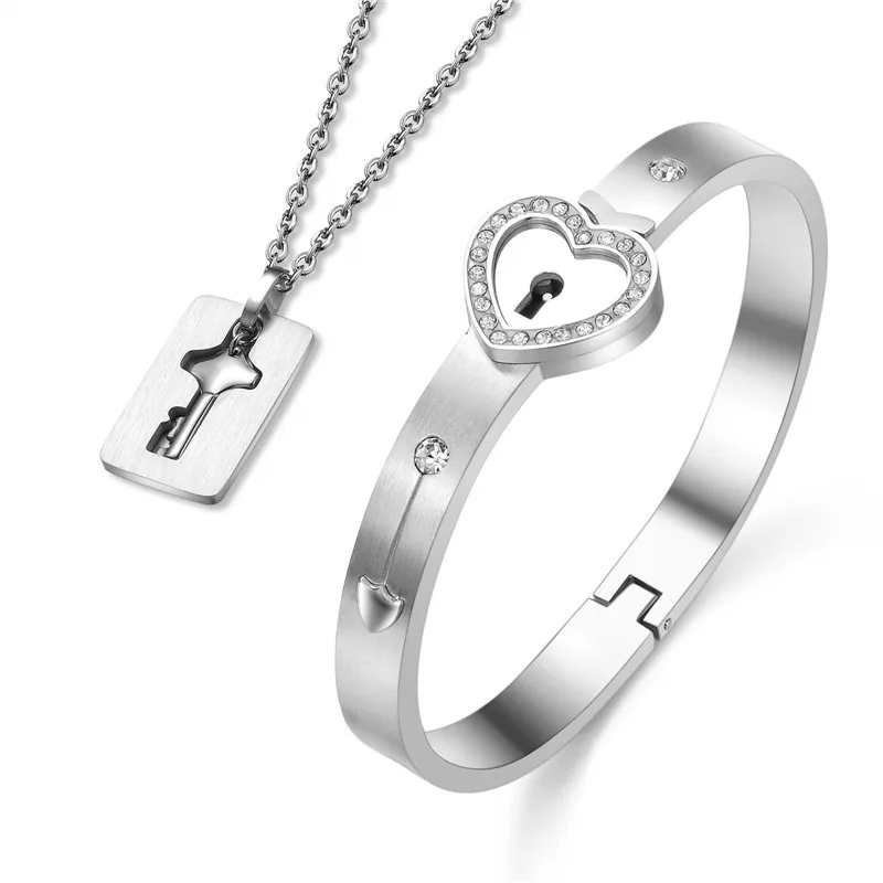 Manufacturer direct selling concentric lock bracelet key pendant necklace lover jewelry set