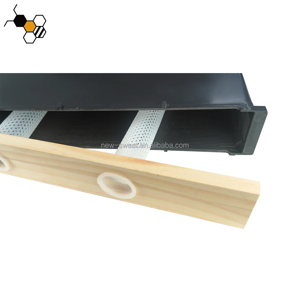 Beekeeping Tools 3.5L Plastic Frame Bee Feeder
