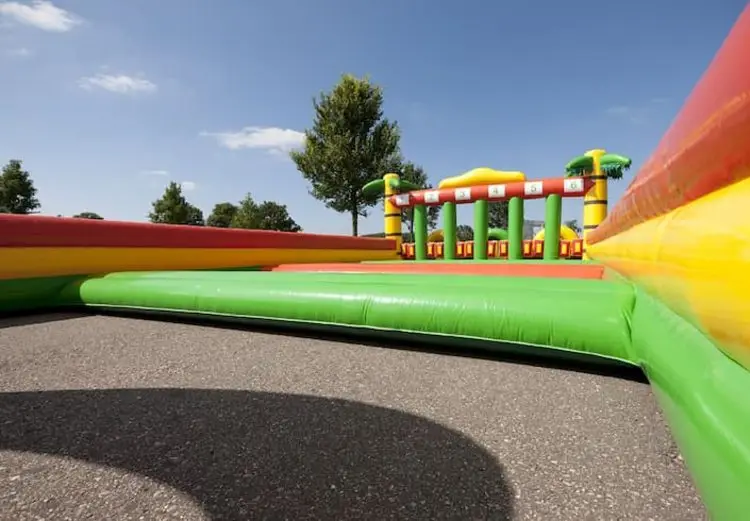 Alliance Outdoor Team Building Games Yard Custom Commercial Jumping Castle Playground Inflatable Running Horse Game