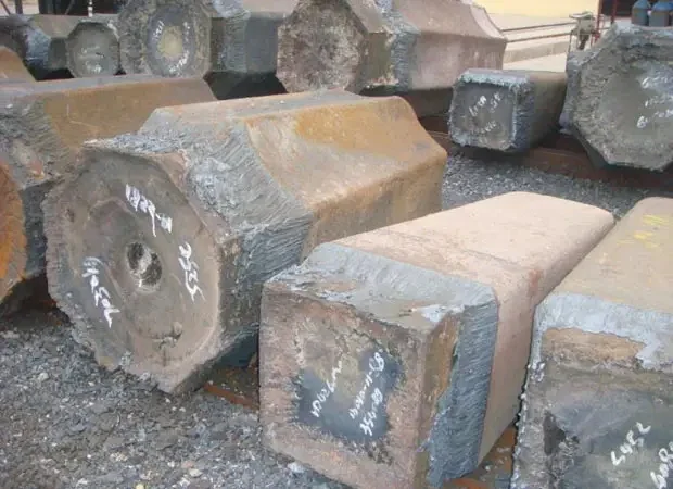 Supply of 15CrNi4Mo alloy structural steel round steel with large and small diameter round bar forgings and steel ingots