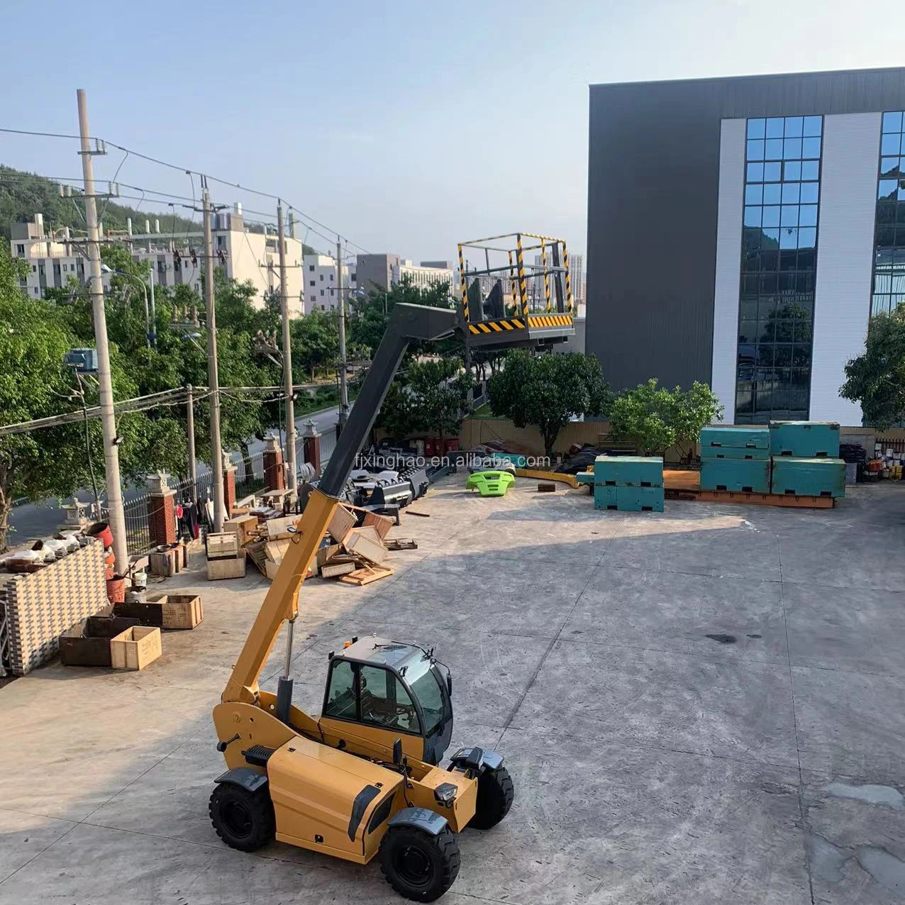 Xinghao manitou telescopique diesel telescopic forklift 2.5tonne 3ton 4tonne 5t telehandler forklift with 7000mm lifting height