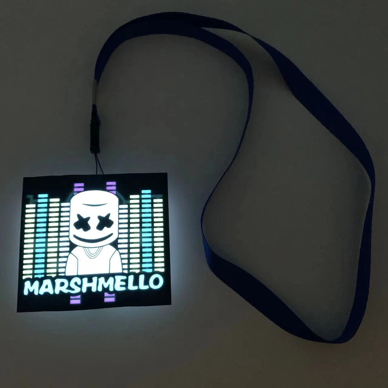 Manufacture Glowing led badges logo,led badge custom,led badges for shirt for School,Party,Club,Festival,Christmas