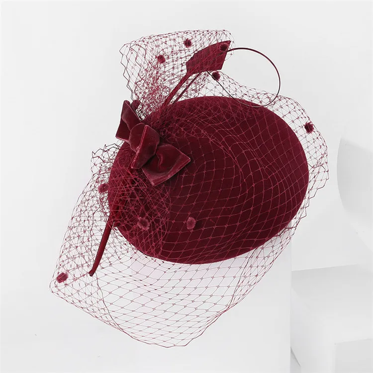 Женская элегантная британская Универсальная высококачественная модная аристократическая винтажная Шерстяная кепка для вечеринок и банкетов Женская Формальная шляпа с вуалью и перьями