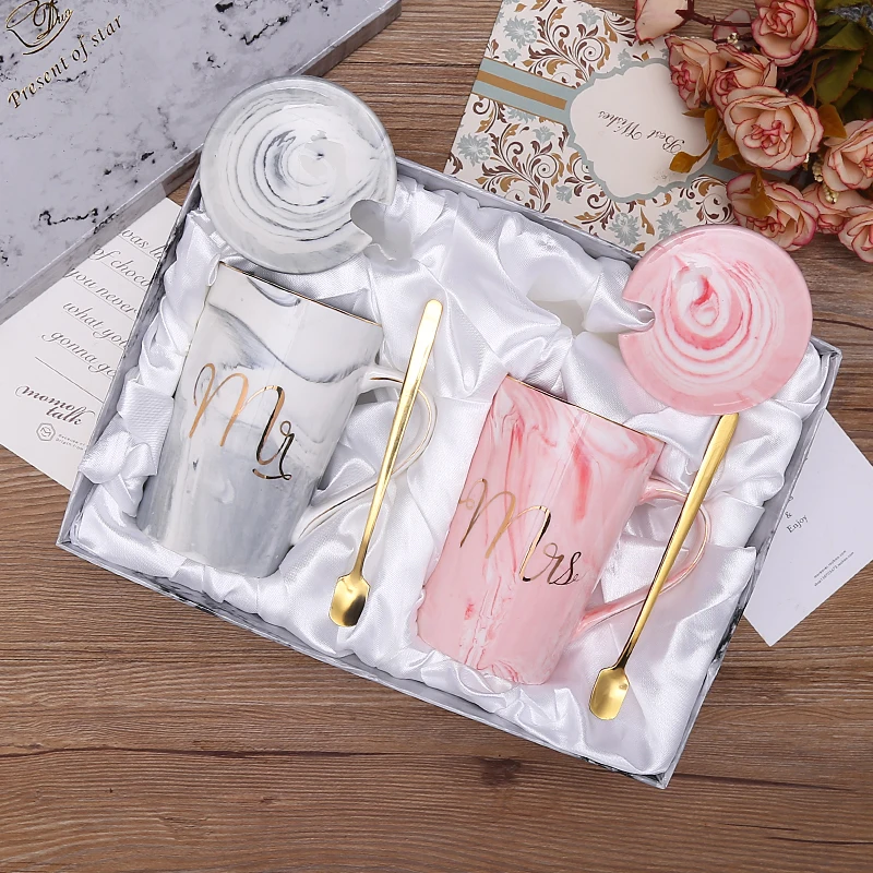 M025 High Quality Wholesale Custom couple mr and mrs set of 2 marble ceramic coffee cup mugs gift box set with lids and spoons