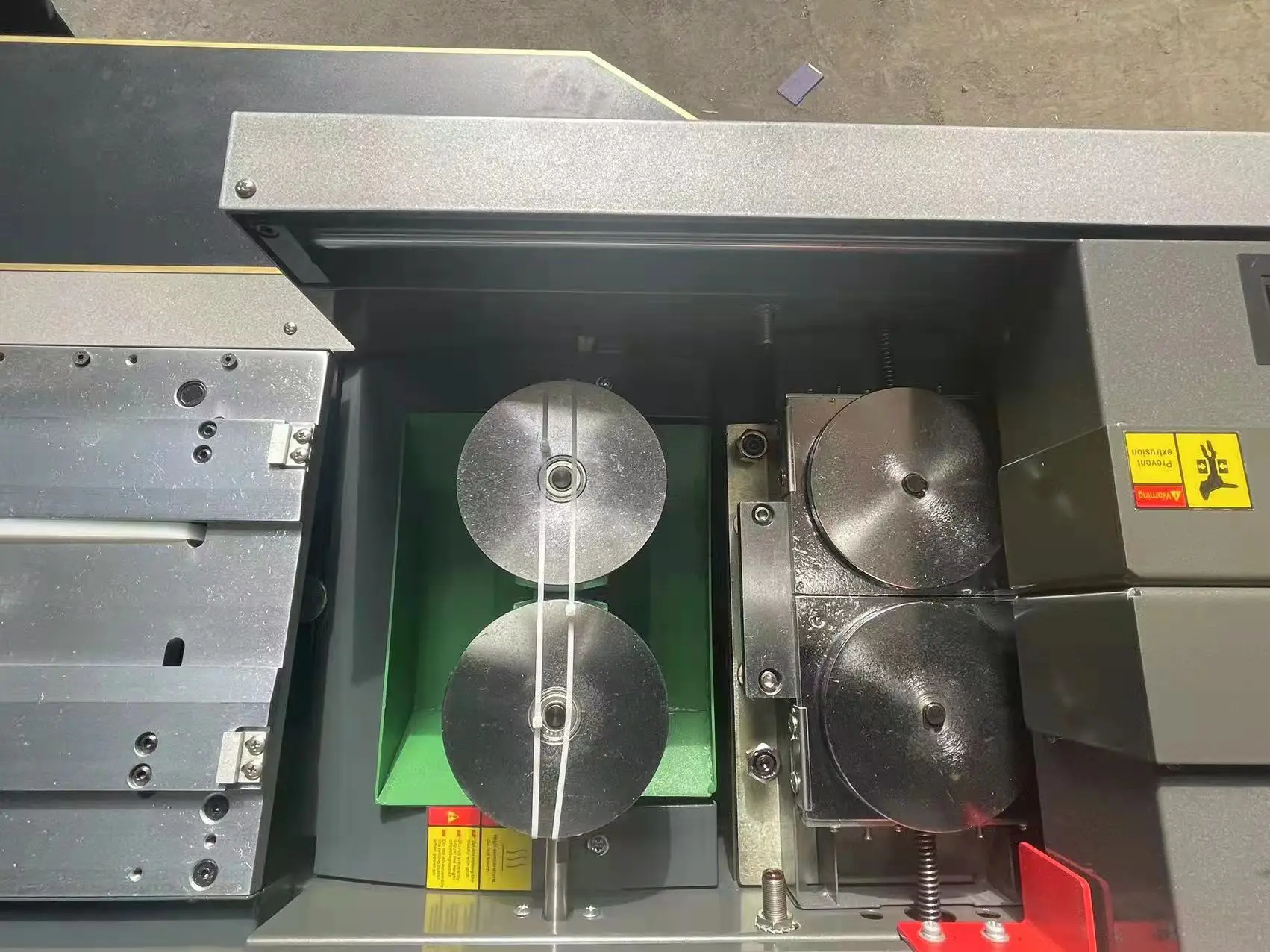 FRONT S2000LP A3 Size 180 Degree Open Hot PUR Glue Binder with binding length 460mm  60mm thickness 200-300books/h