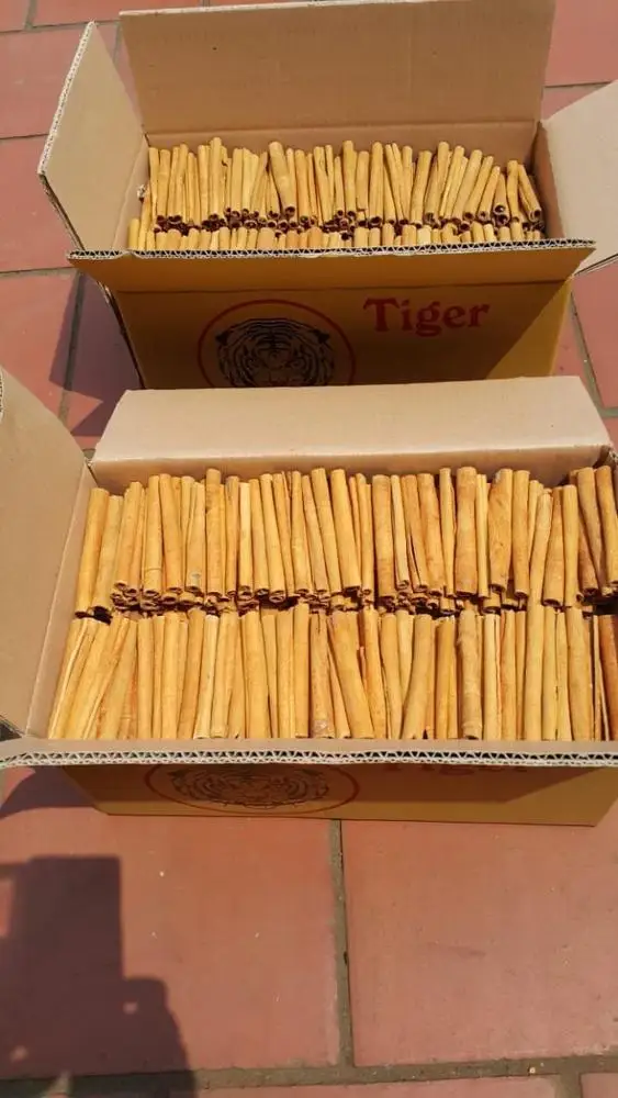 SUPPLIERS OF long CASSIA STICK ROLL 60-70% BEST PRICE IN VIETNAM NEW CROP