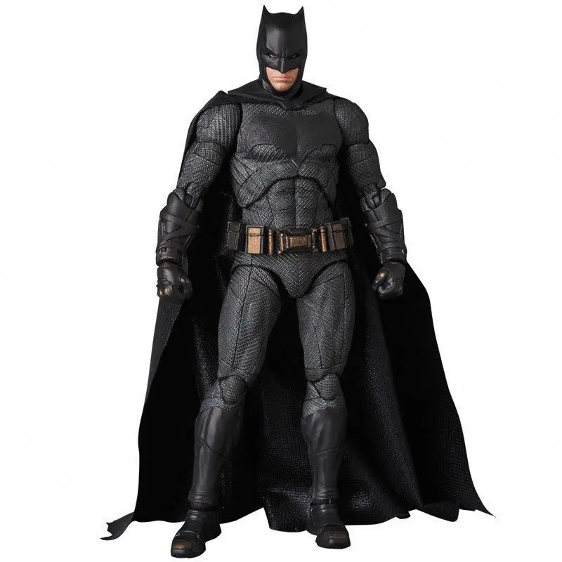 Hot sale 16cm anime super hero batmanbat 056 action figure Movable joints PVC collection model toy for gifts