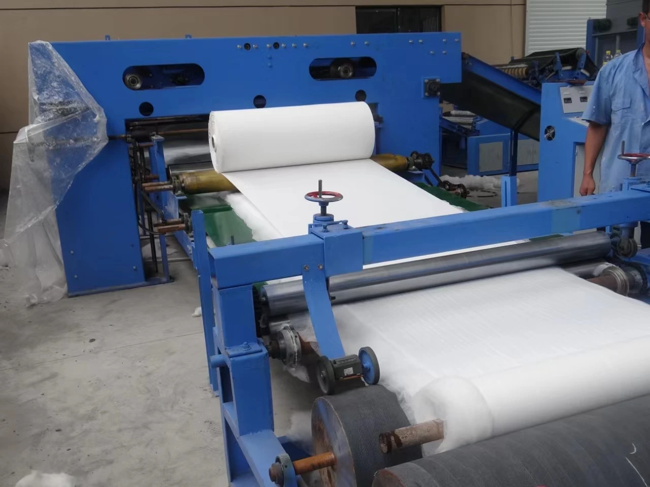 Polyester Cotton Yarn Fiber Opening Machine Polyester Fiber Roll Carding Wadding Production Line Polyester Wadding