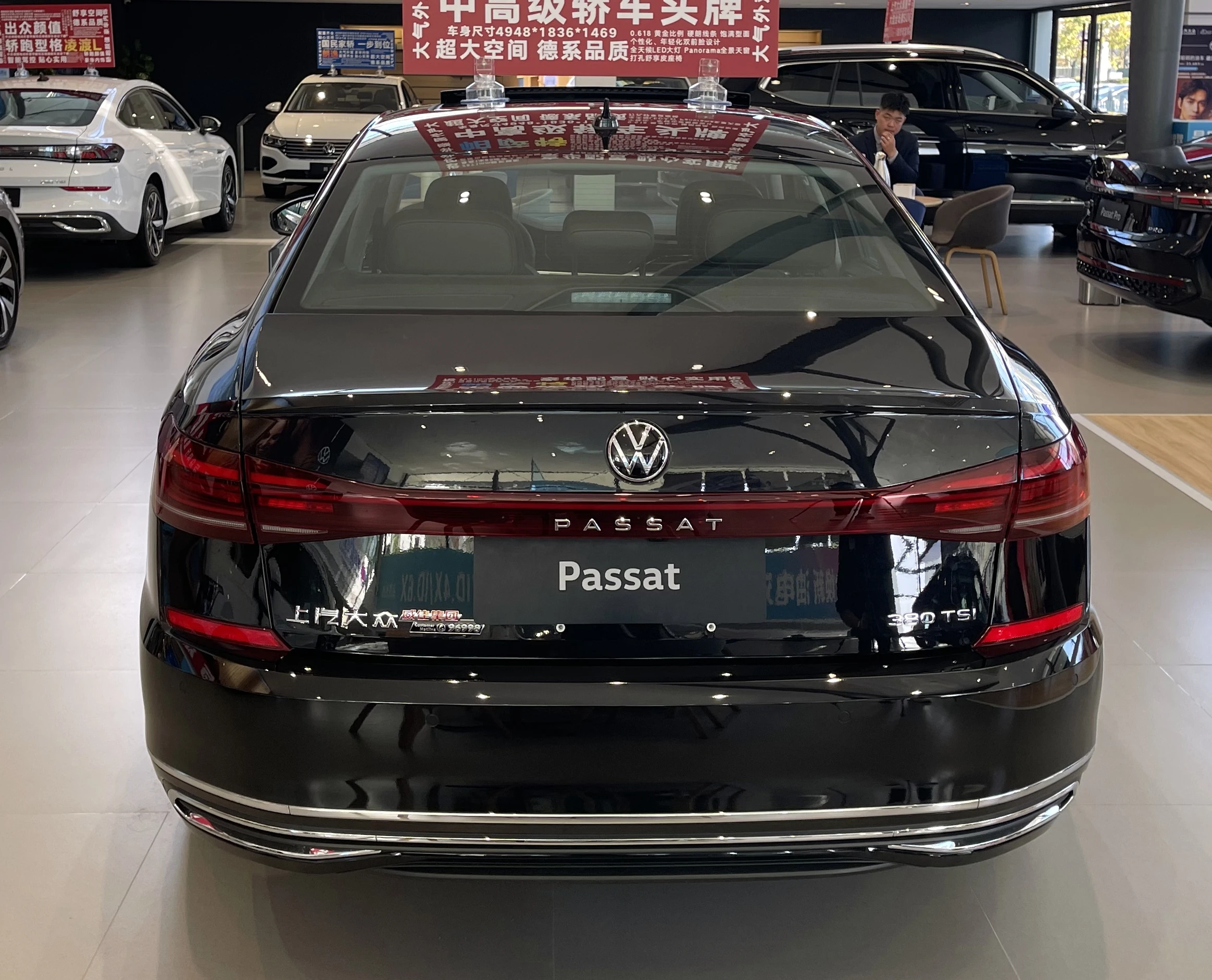 2025 Hot Selling Volkswagen Passat Wholesale Price Automobile Left Hand Drive Vehicle for Volkswagen PASSAT