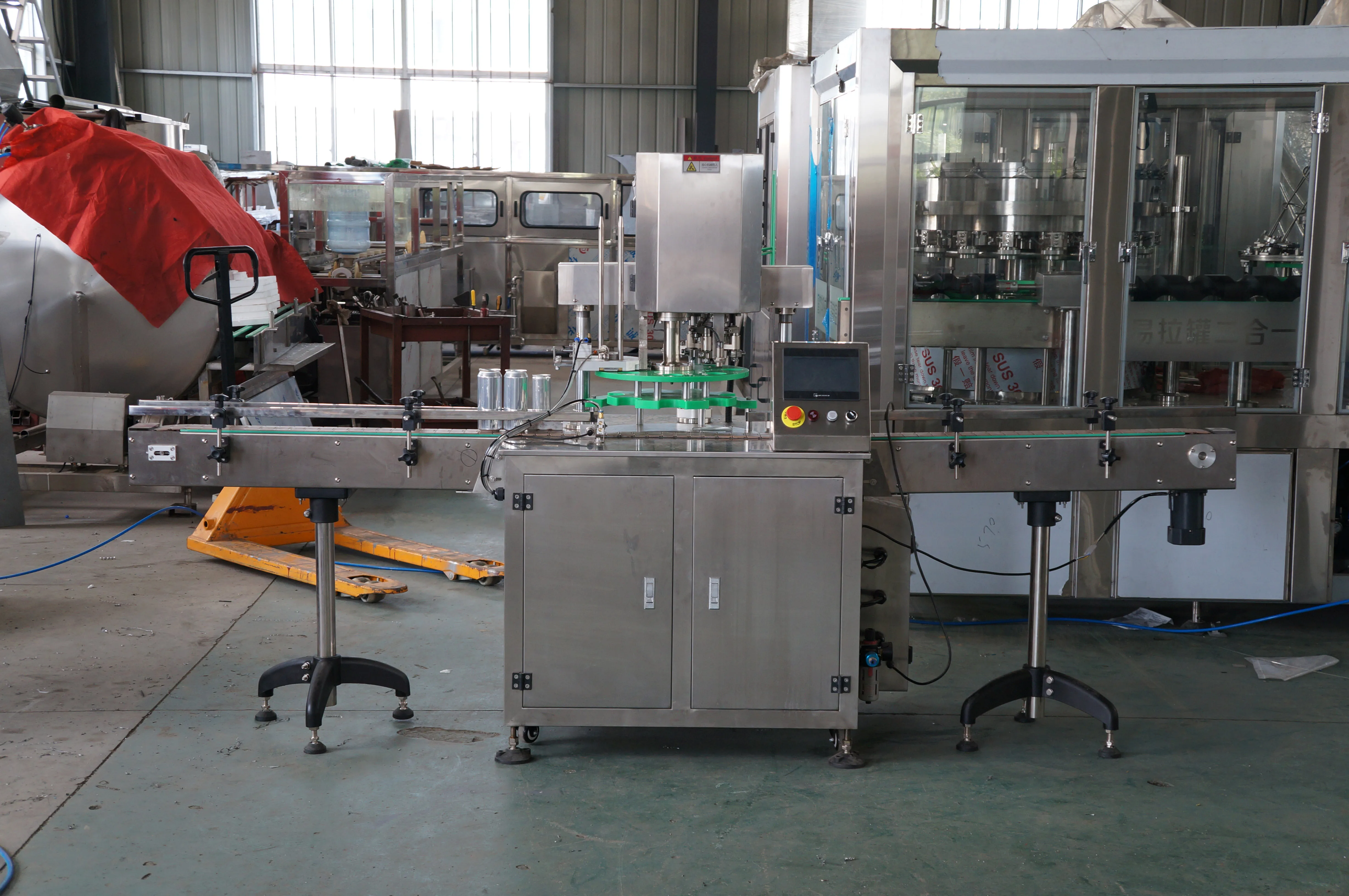 Fully automatic electric beer and pop can sealing machine