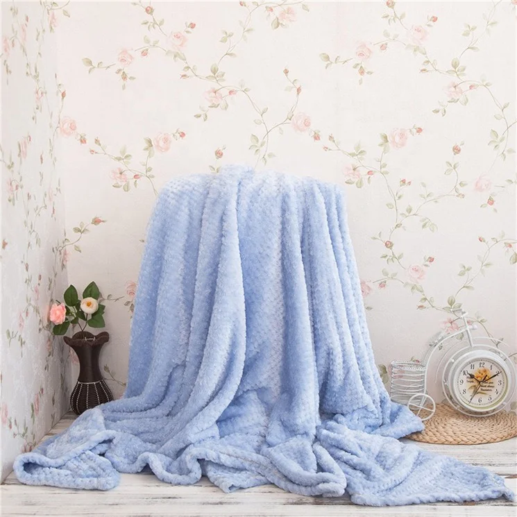 Wholesale Accept Customized Korean Polyester Flannel Blankets Soft Wholesale Price