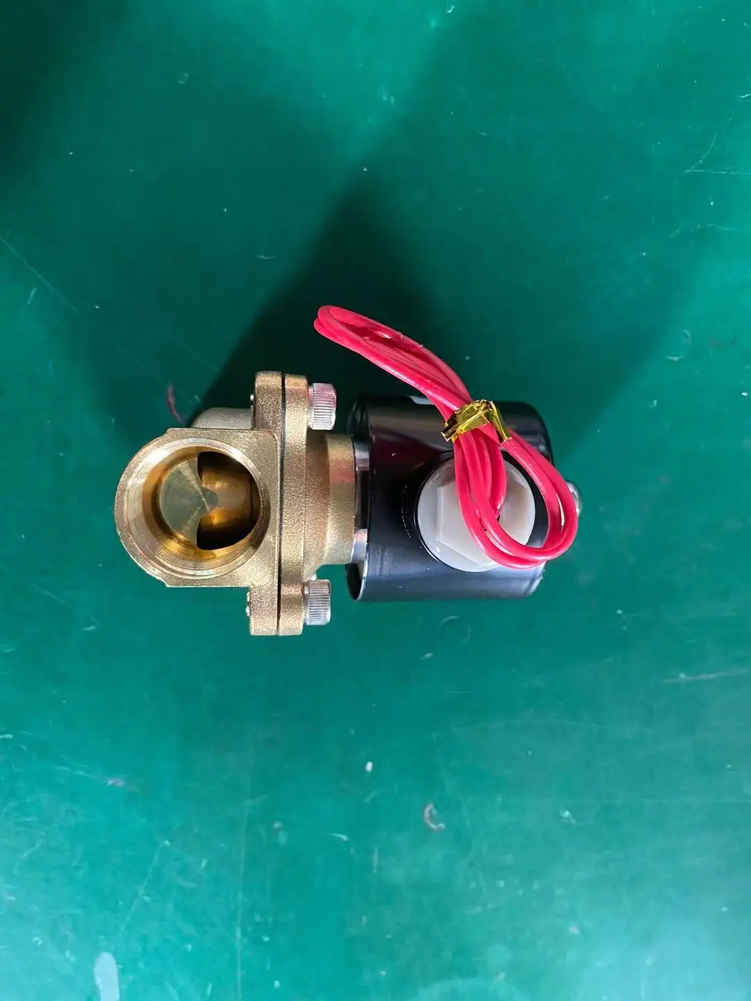 Китайская Фабрика нормально кольсед 1/2 дюймов 3/4 дюймов электромагнитные клапаны 1 дюймовый электромагнитный клапан электрический регулирующий клапан