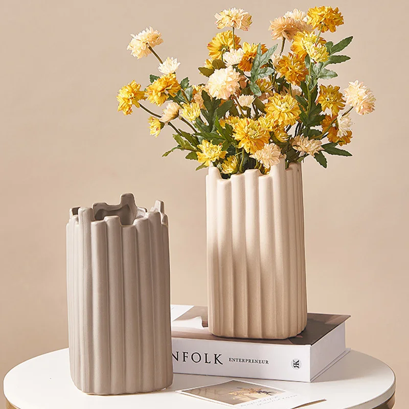 Nordic simple modern ceramic vase living room tea table TV cabinet bedroom model room decoration simulation flower decoration