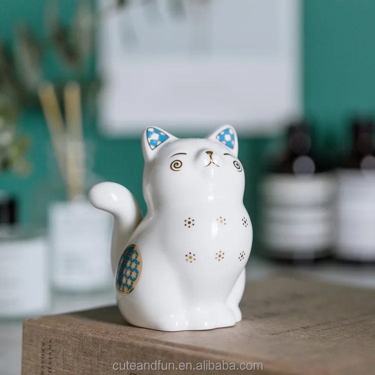 Ceramic Little Ornaments Owl Squirrel Cat Home Decor Table Decorative Ornaments Porcelain