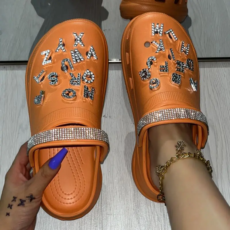 Trendy Beach women And Men EVA Clog Sandals Accept customization  Breathable Non-slip zandalias mujer Bling  Letter Charms