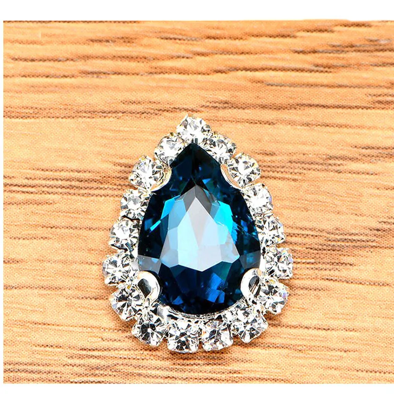 China Factory Wholesale 13*18 New Water Drop Shape Hand Stitched Glass Buckle Metal DIY Hair Accessories Shoe Buckle