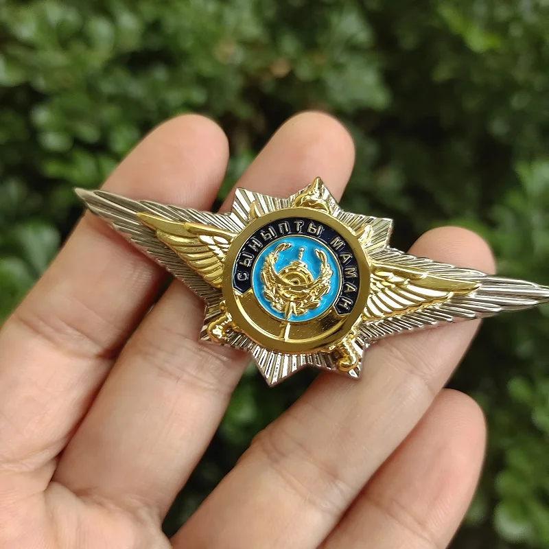 Factory Wholesale BTS Customized Metal Enamel Pin Badge 3D Design Silk Screen Printing Brass Commemorative Birthday Pin for Gift