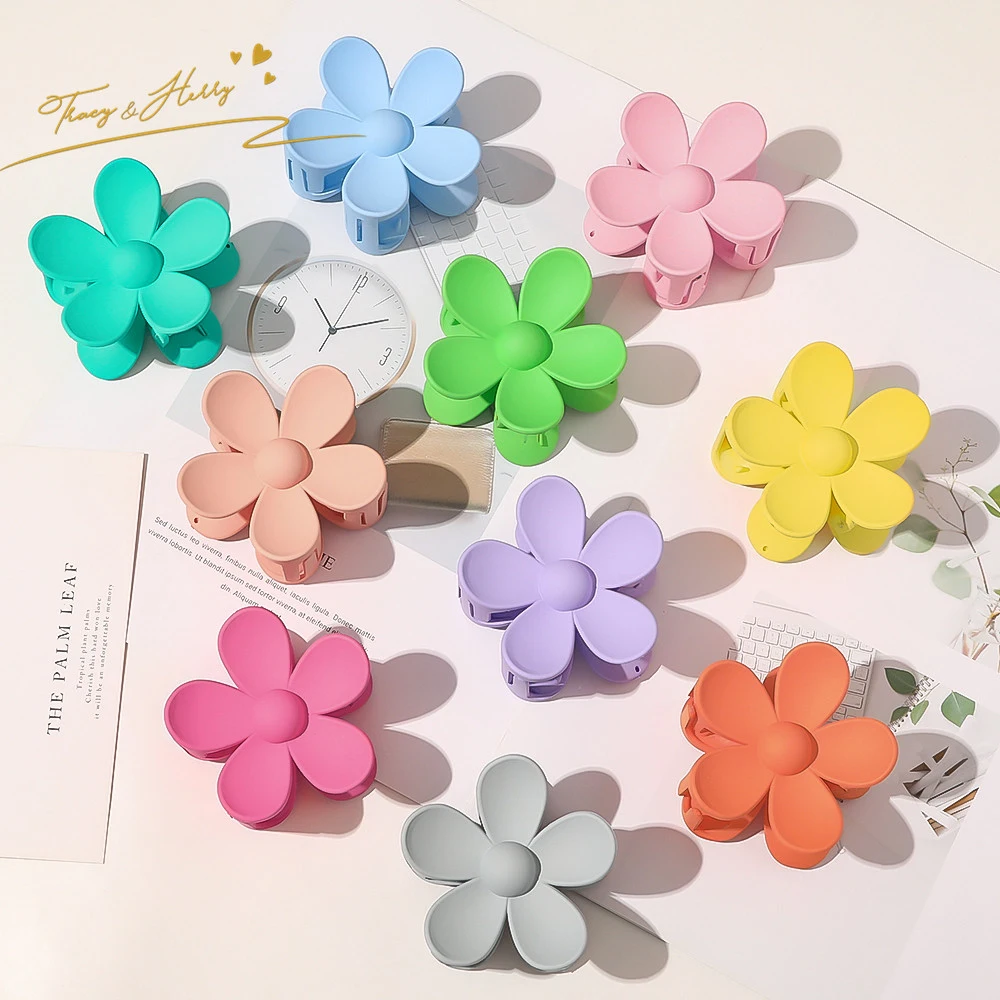Ailiany 7CM Ins Hot Sale Hair Accessories Fashionable Daisy Hair Clip Wholesale Big Size daisy Flower Medium Plastic Hair Claw